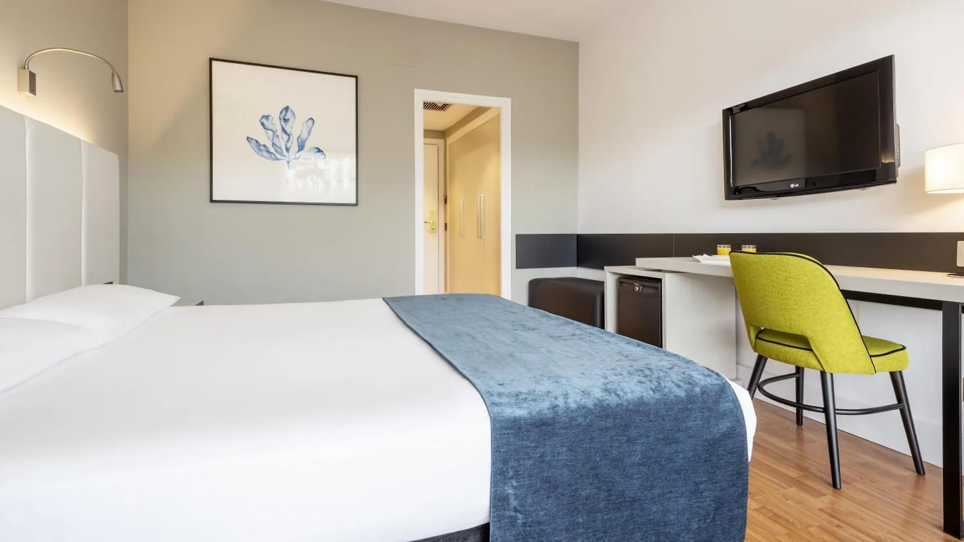****  Hotel Ilunion Caleta Park Sant Feliu de Guíxols España